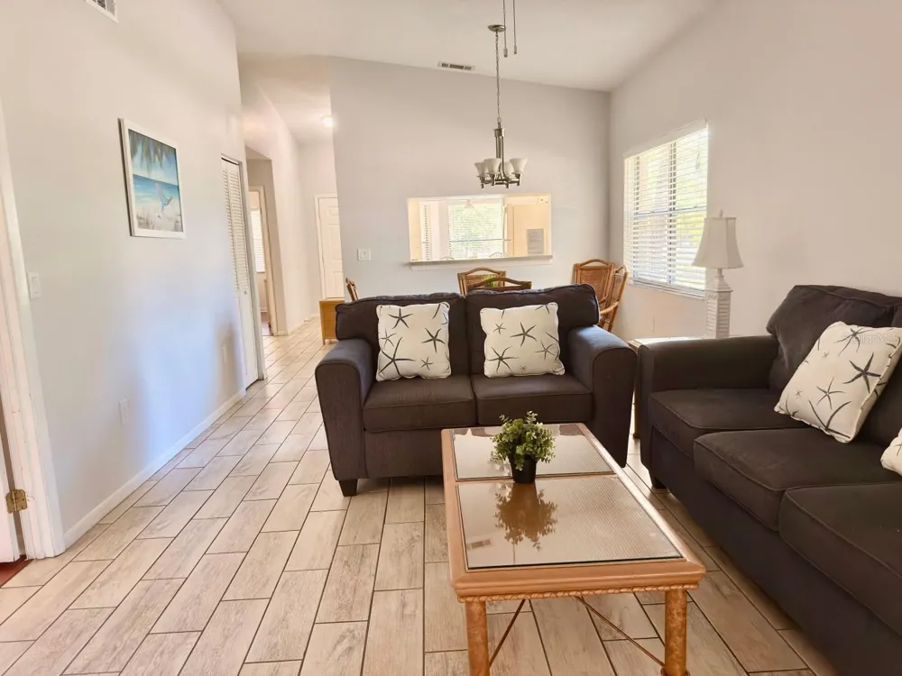 4601 46TH STREET COURT W #201 Bradenton, FL 34210