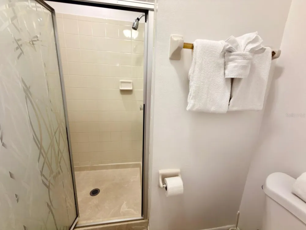 4601 46TH STREET COURT W #201 Bradenton, FL 34210