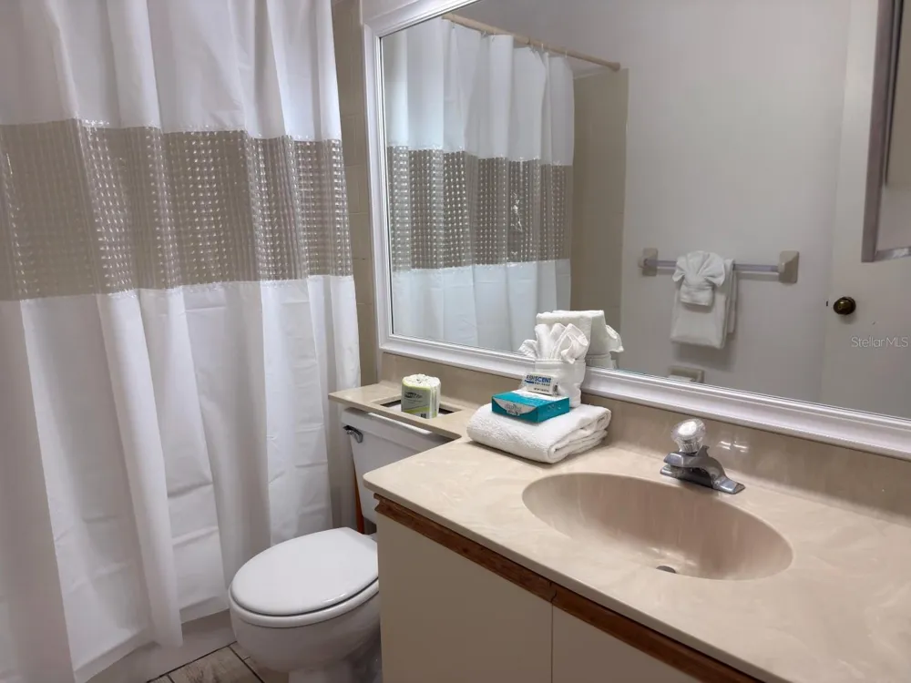 4601 46TH STREET COURT W #201 Bradenton, FL 34210