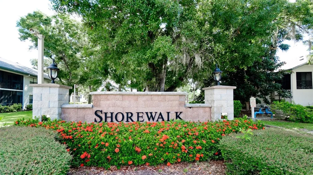 4601 46TH STREET COURT W #201 Bradenton, FL 34210