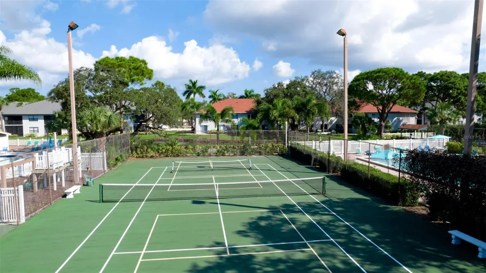 4601 46TH STREET COURT W #201 Bradenton, FL 34210