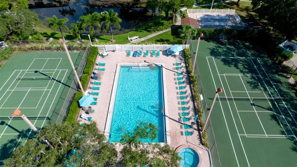 4601 46TH STREET COURT W #201 Bradenton, FL 34210
