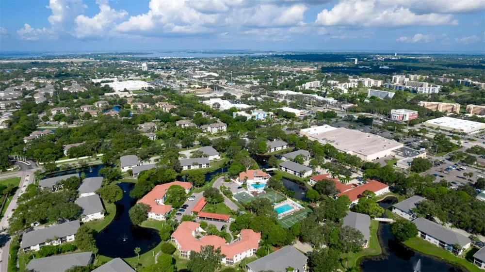 4601 46TH STREET COURT W #201 Bradenton, FL 34210