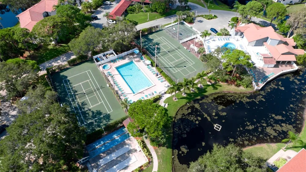 4601 46TH STREET COURT W #201 Bradenton, FL 34210