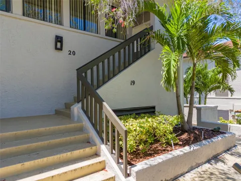 1801 MARINER DRIVE #20