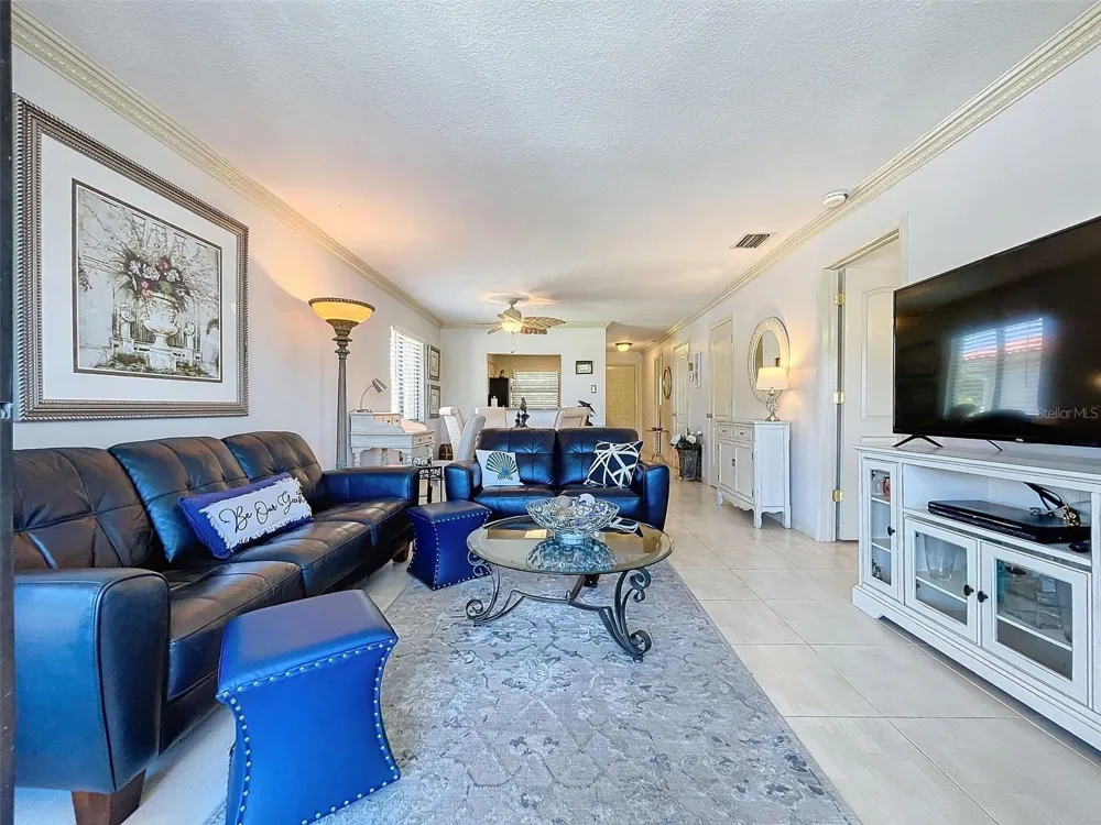 1801 MARINER DRIVE #20 Tarpon Springs, FL 34689