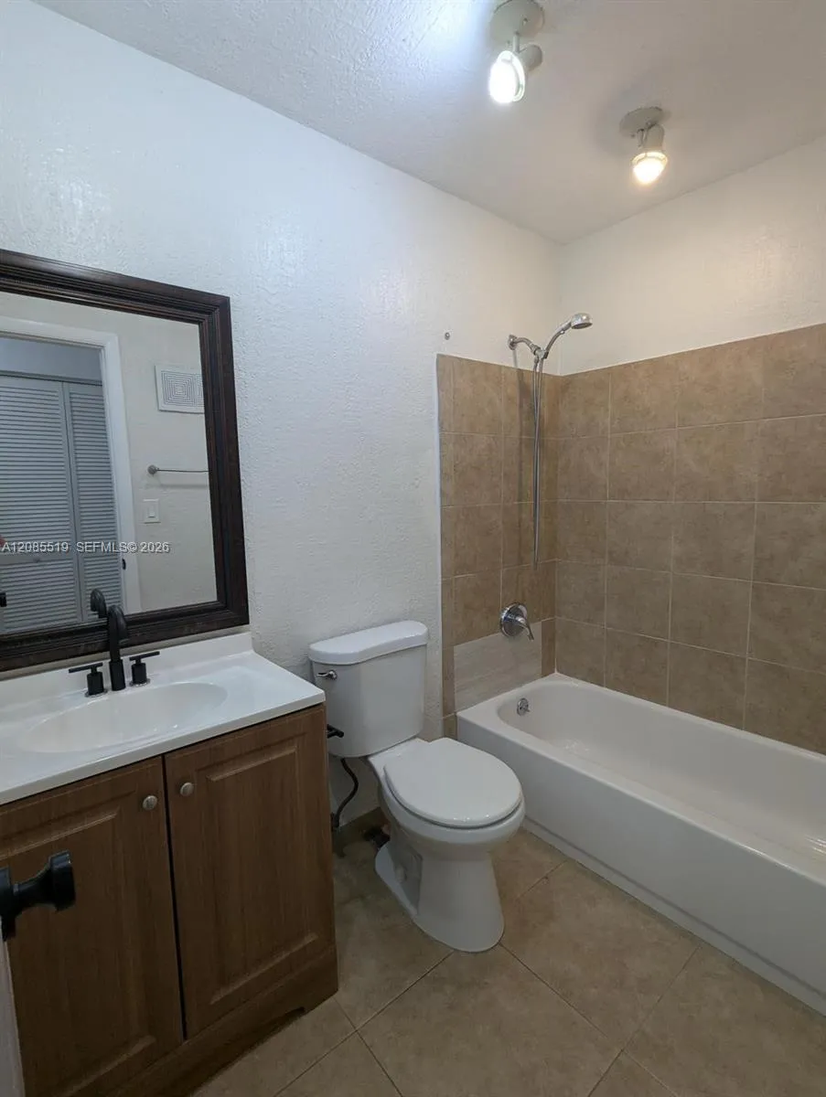 12570 SW 117th Ln Miami, FL 33186