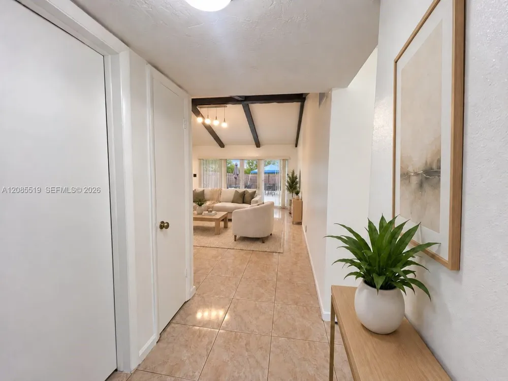 12570 SW 117th Ln Miami, FL 33186