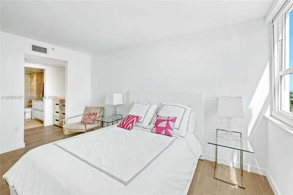 650 West Ave #2310 Miami Beach, FL 33139