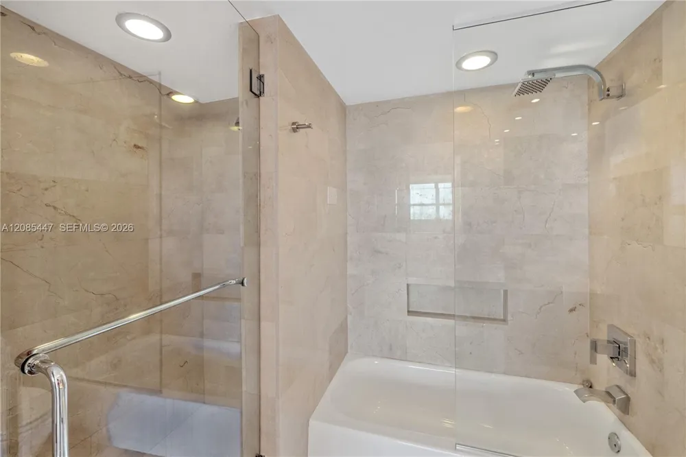 650 West Ave #2310 Miami Beach, FL 33139