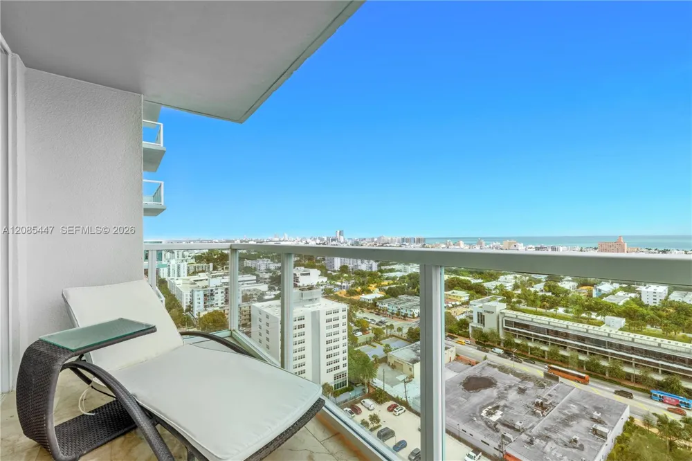 650 West Ave #2310 Miami Beach, FL 33139