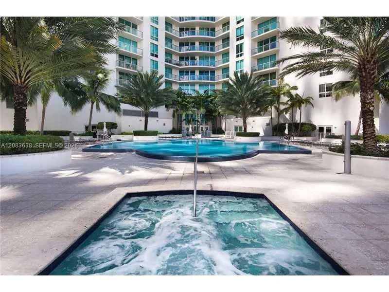 300 S Biscayne Blvd #L-608 Miami, FL 33131