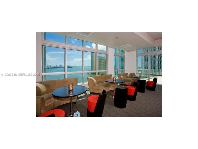 300 S Biscayne Blvd #L-608 Miami, FL 33131