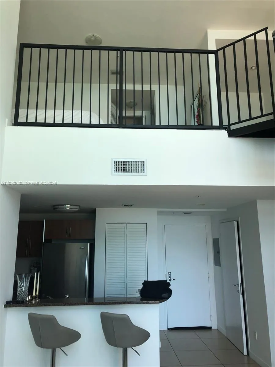 300 S Biscayne Blvd #L-608 Miami, FL 33131