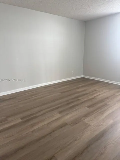116 Lake Emerald Dr #202 Oakland Park, FL 33309