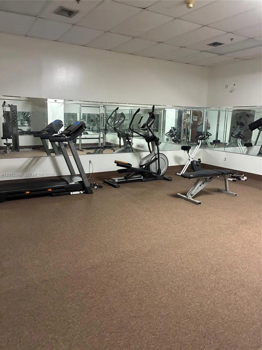 4675 W 18th Ct #904 Hialeah, FL 33012
