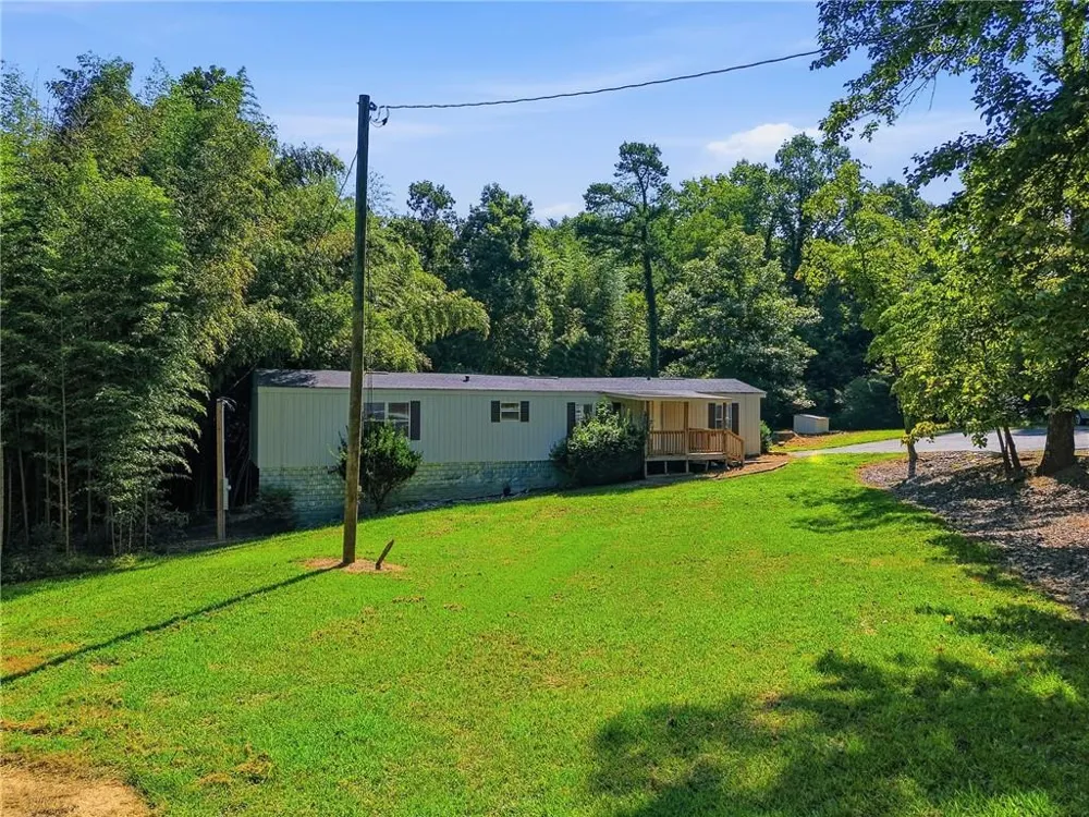 5425 Lawson Robinson Road Gainesville, GA 30506