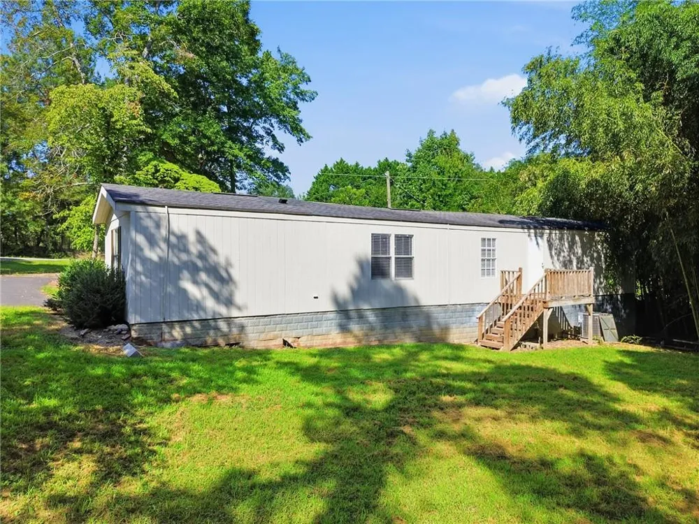 5425 Lawson Robinson Road Gainesville, GA 30506