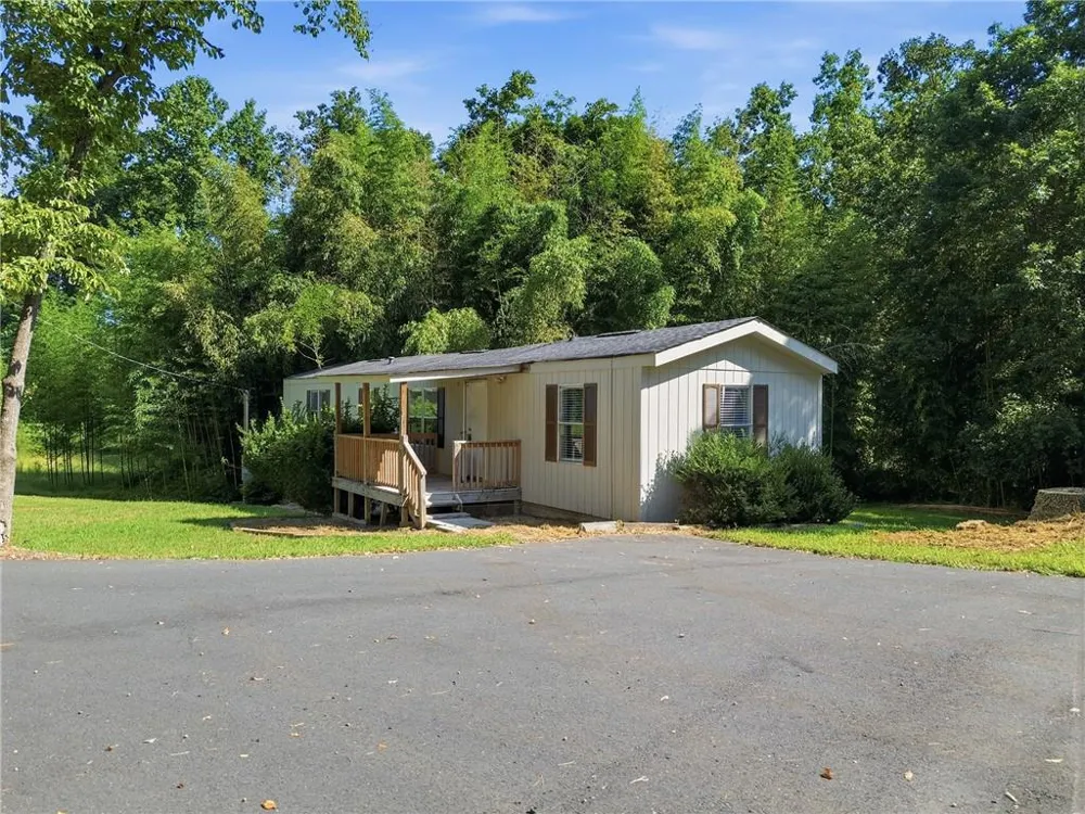 5425 Lawson Robinson Road Gainesville, GA 30506