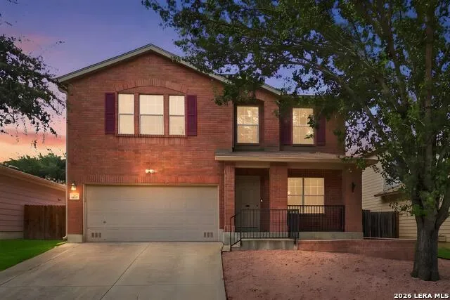 6711 Elmwood Crst Live Oak, TX 78233