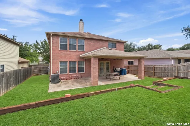 6711 Elmwood Crst Live Oak, TX 78233