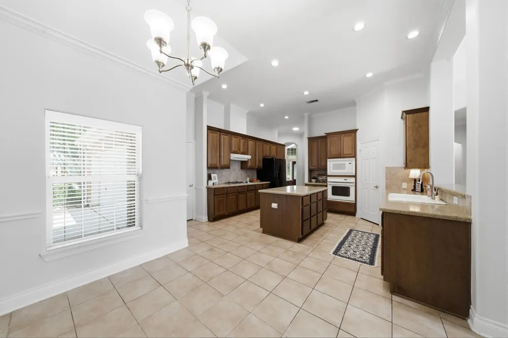 1227 Wellshire Drive Katy, TX 77494