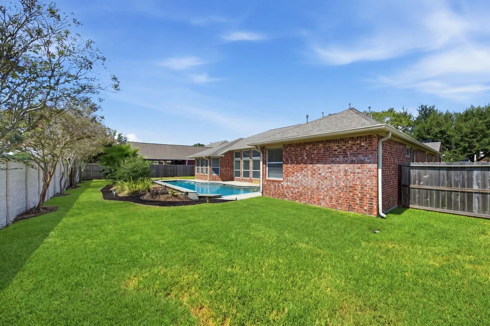 1227 Wellshire Drive Katy, TX 77494