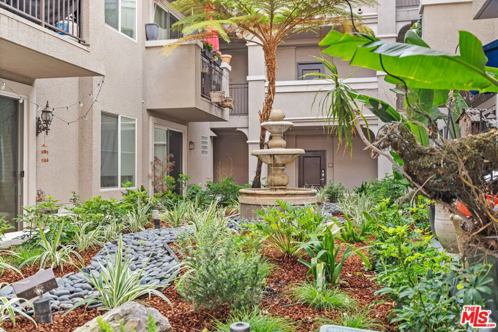 4060 Glencoe Avenue Marina del Rey, CA 90292