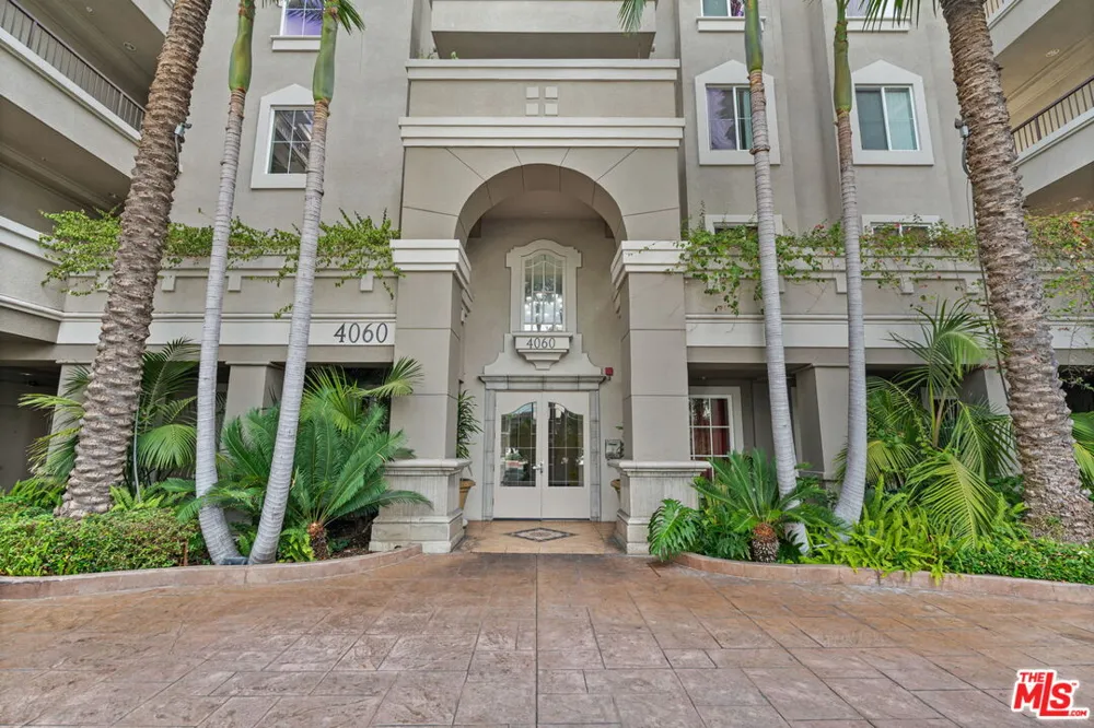 4060 Glencoe Avenue Marina del Rey, CA 90292