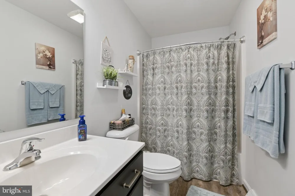 61 HUNTMASTER DRIVE Hanover, PA 17331