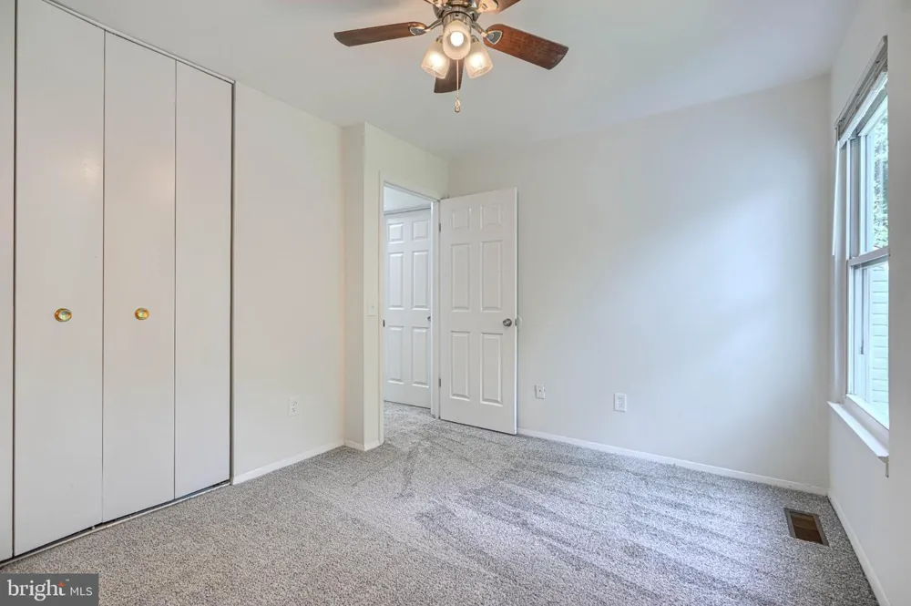 1505 BRYAN COURT Waldorf, MD 20602