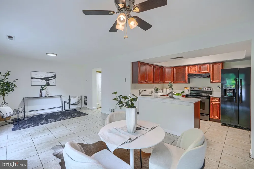 1505 BRYAN COURT Waldorf, MD 20602
