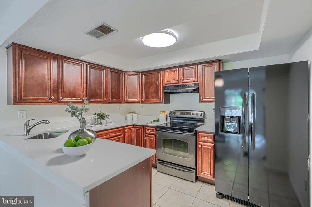 1505 BRYAN COURT Waldorf, MD 20602