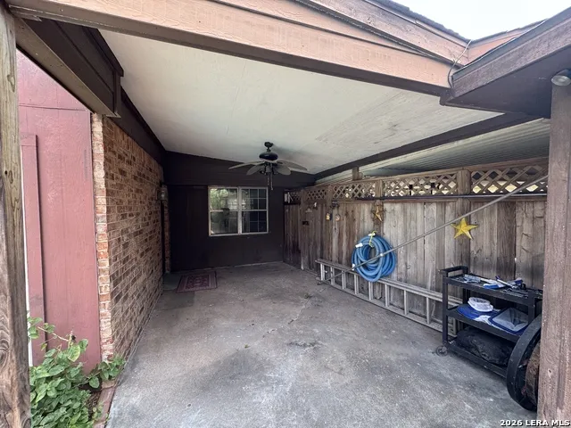 2016 MEADOW LN Richmond, TX 77469