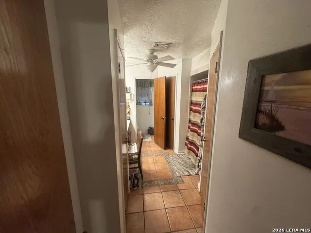 2016 MEADOW LN Richmond, TX 77469