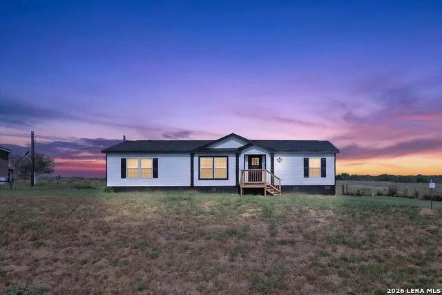 480 Brooks Poteet, TX 78065