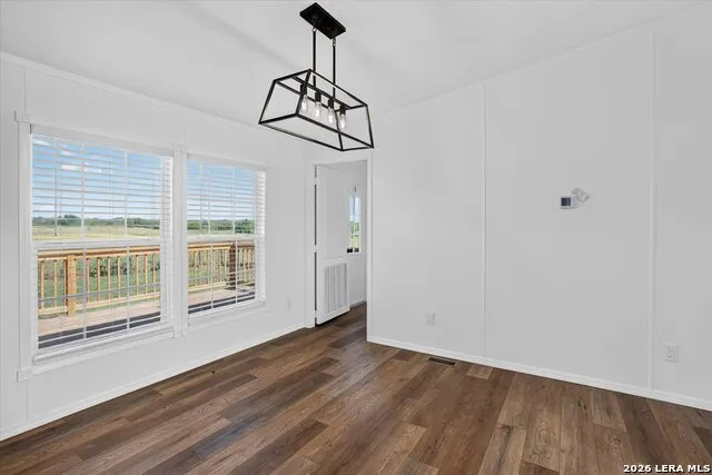 480 Brooks Poteet, TX 78065
