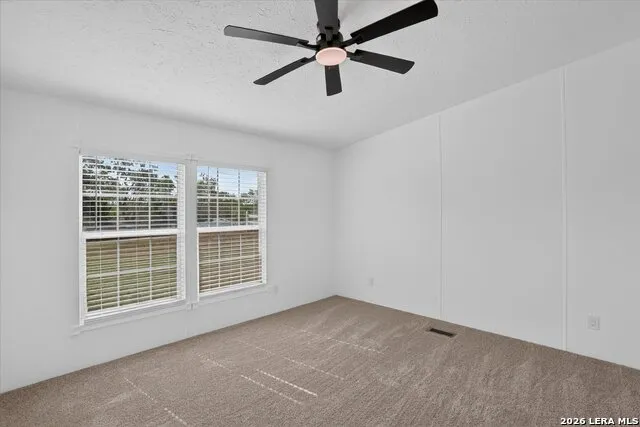 480 Brooks Poteet, TX 78065