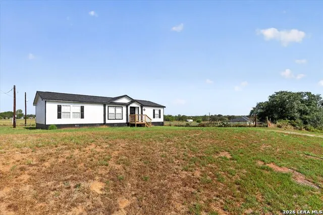 480 Brooks Poteet, TX 78065