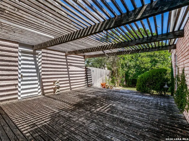 271 ROCKHILL DR San Antonio, TX 78209