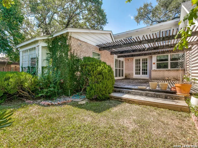 271 ROCKHILL DR San Antonio, TX 78209