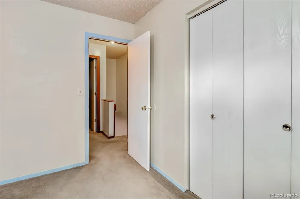 40 Murray Heights Drive Colorado Springs, CO 80916