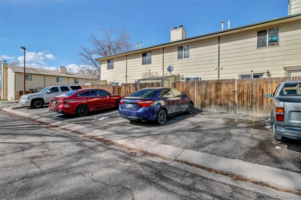 40 Murray Heights Drive Colorado Springs, CO 80916