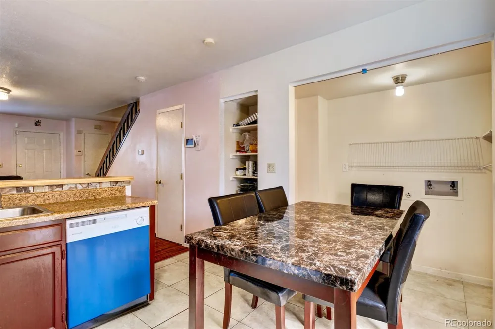 40 Murray Heights Drive Colorado Springs, CO 80916