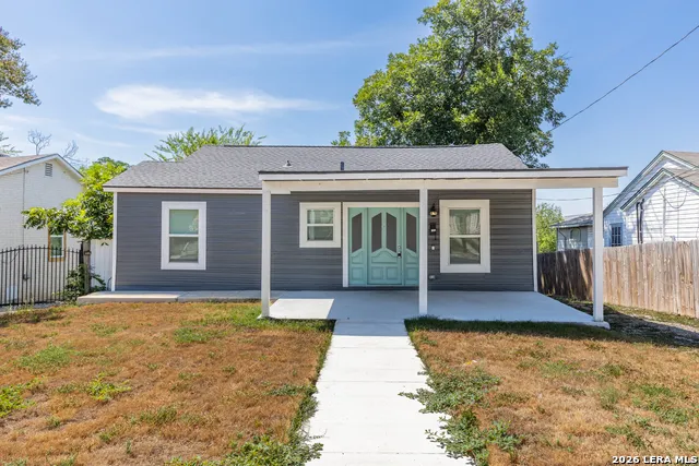 124 NELSON AVE San Antonio, TX 78210