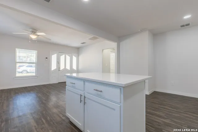 124 NELSON AVE San Antonio, TX 78210