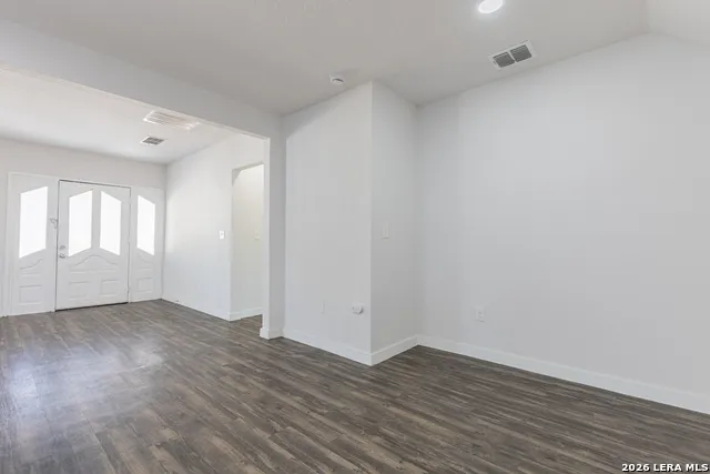 124 NELSON AVE San Antonio, TX 78210