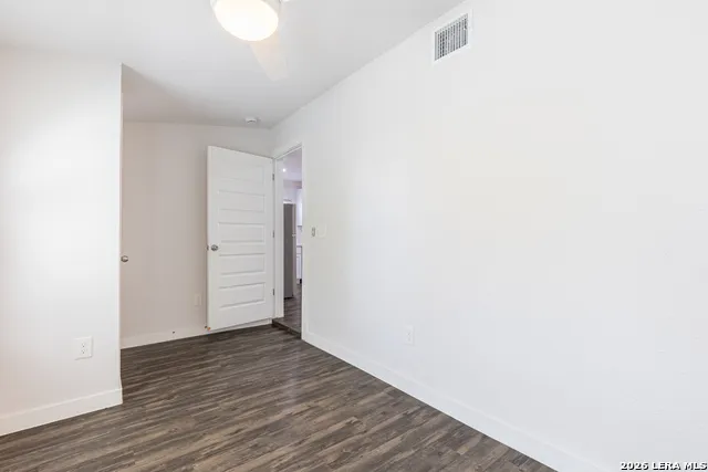 124 NELSON AVE San Antonio, TX 78210
