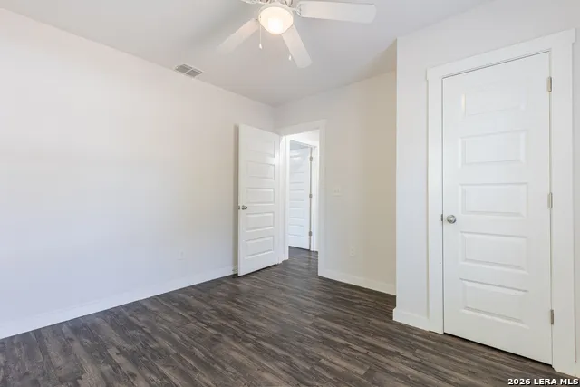 124 NELSON AVE San Antonio, TX 78210