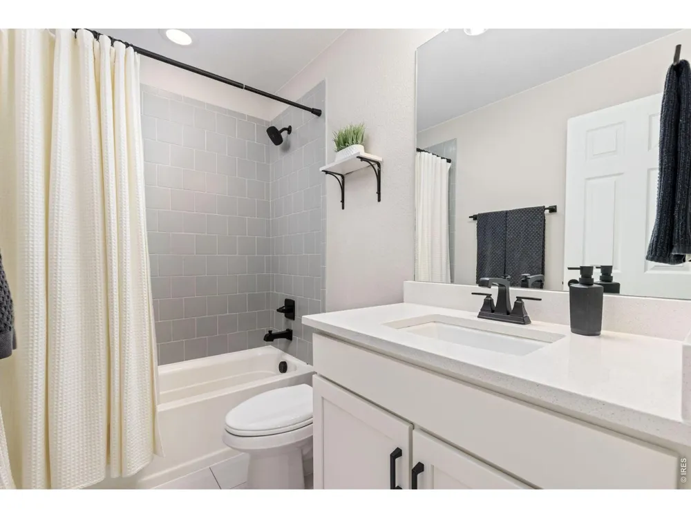 6140 Easton Circle Frederick, CO 80504